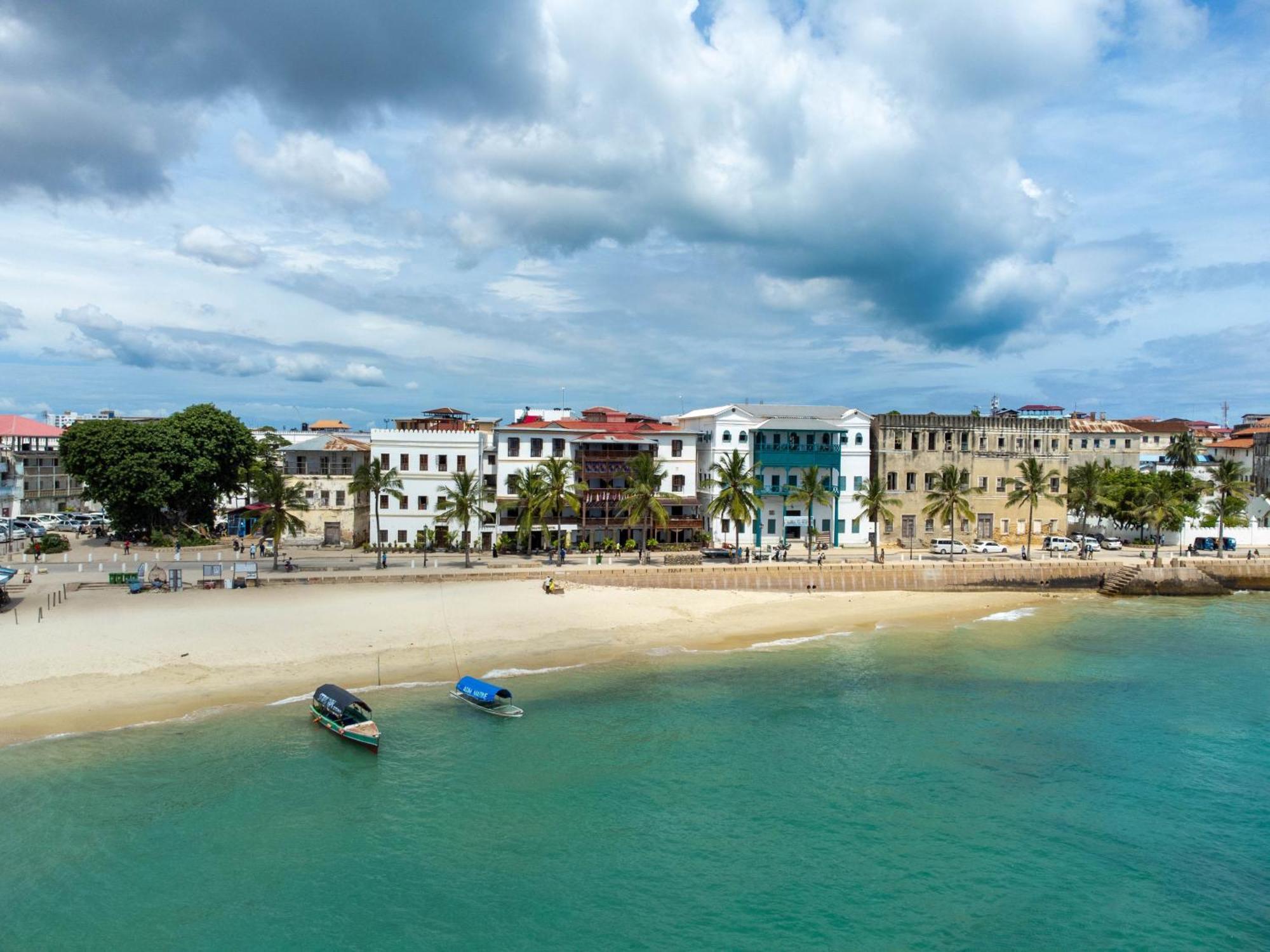 Mizingani Seafront Szálloda