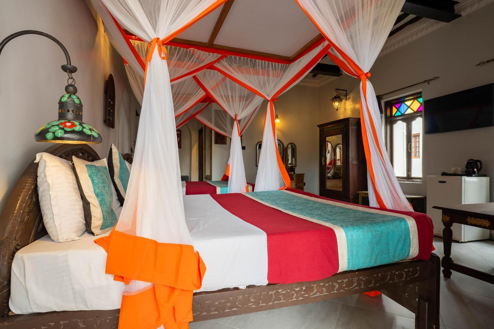 Mizingani Seafront Hotel 4*